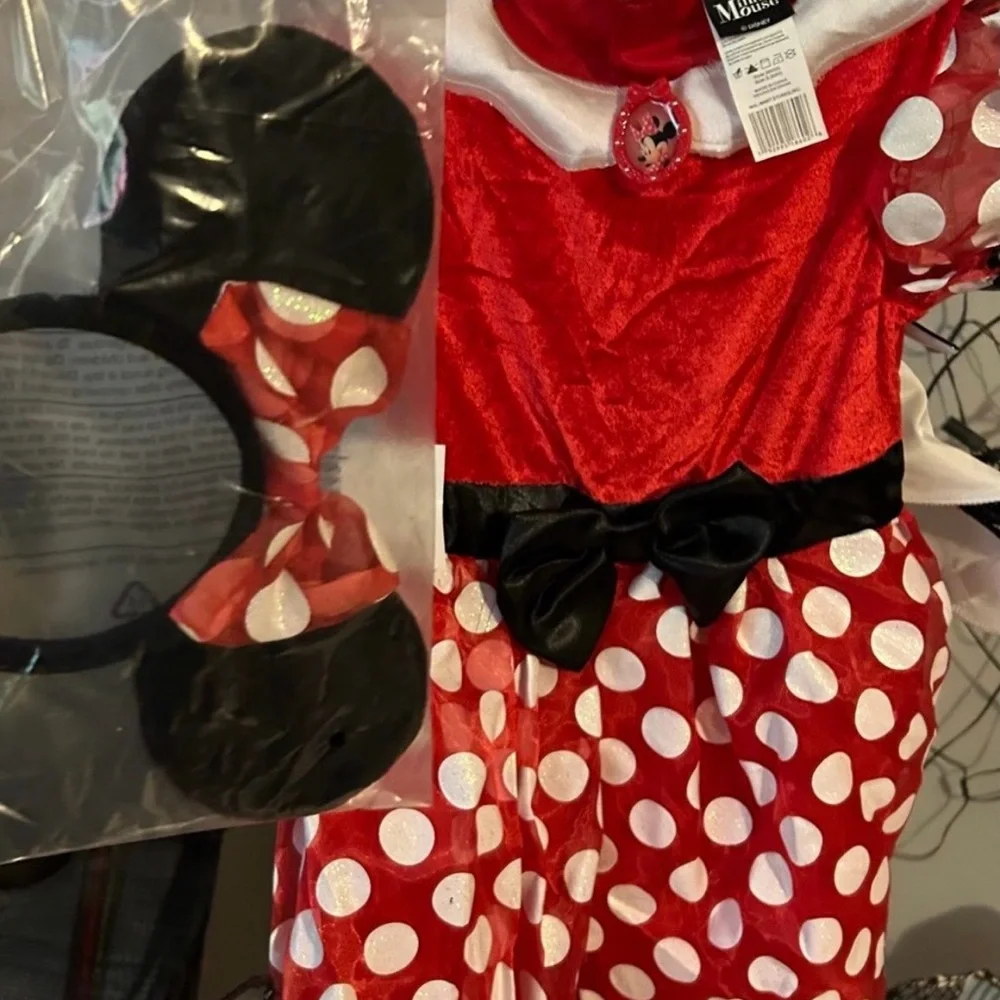 Disney Minnie Mouse Costume for Girls, Red Polka Dot, Girls Size 6-6x - Picture 6 of 10